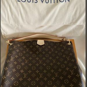 Brand New 2021  Authentic Louis Vuitton Graceful MM Monogram Tote In Beige